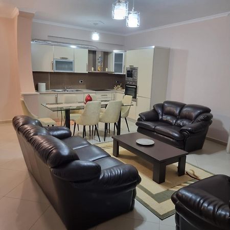 Alex Apartment Vlorë Extérieur photo